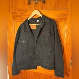 NWOT Levi's Men's L Black Denim Jacket